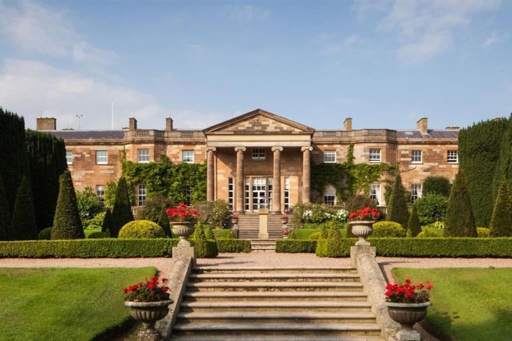Royal Hillsborough Village Luxury Townhouse Buitenkant foto